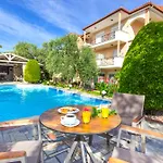 Luxury Fotini Aparthotel 4*