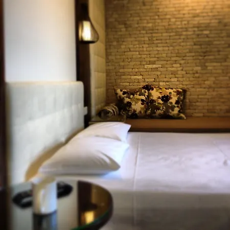 Luxury Fotini Aparthotel 4*