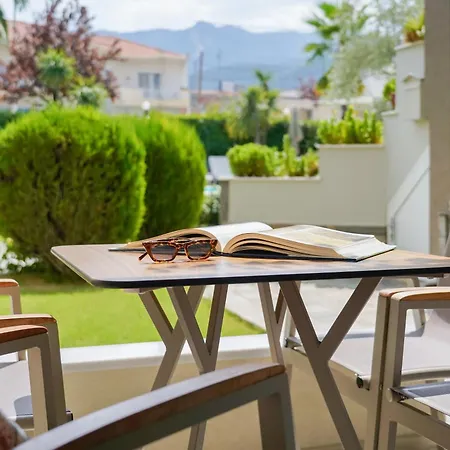 Aparthotel Luxury Fotini 2*