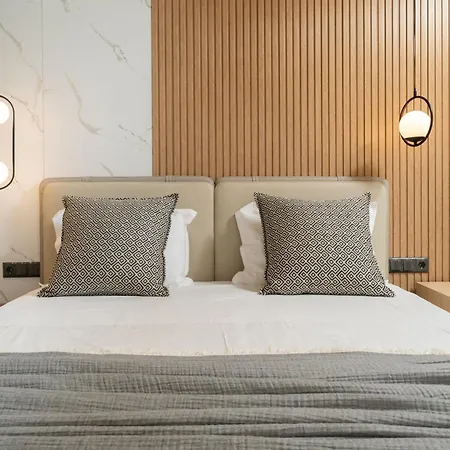 Luxury Fotini Aparthotel