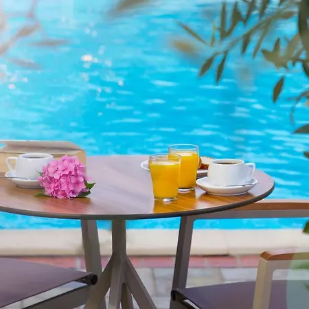 Luxury Fotini Hotel apartamentowy