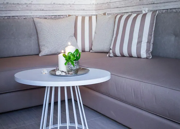 Luxury Fotini Liménasz