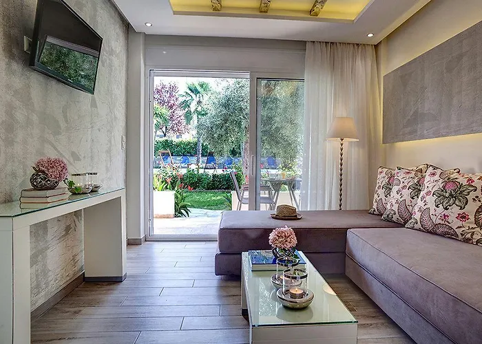 Luxury Fotini Liménasz